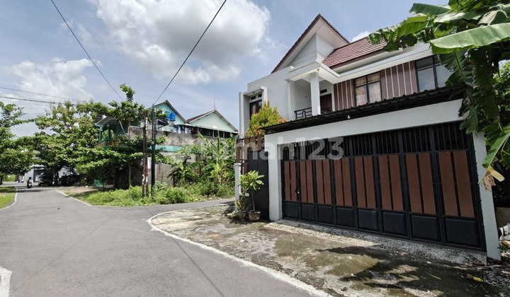 Nice 2-Story Hook House Ready to Occupied Near Klodran Toll Exit 2