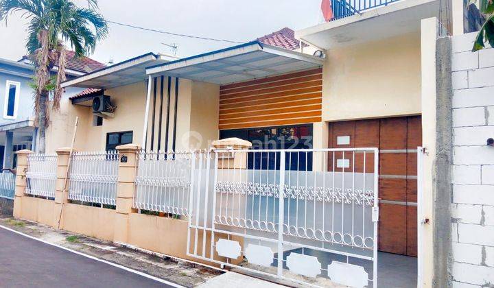 Rumah Bagus Terawat Semi Furnish Dekat Hotel Alana 1