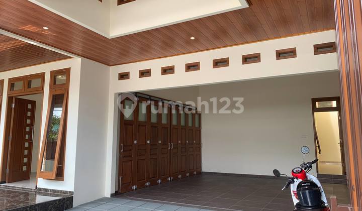 Rumah Mewah Siap Huni Dekat Exit Tol Klodran 2
