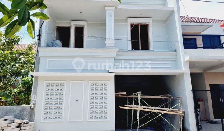 Rupah Baru Finishing Bagus 2 Lantai Dekat Ke Jallan Rupah Baru Finishing Bagus 2 Lantai Dekat Ke Jallan