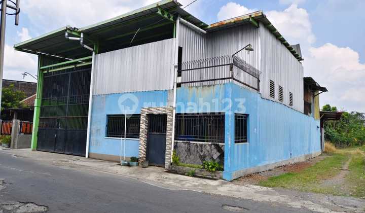 Gudang Strategis Siap Huni Akses Jalan Lebar