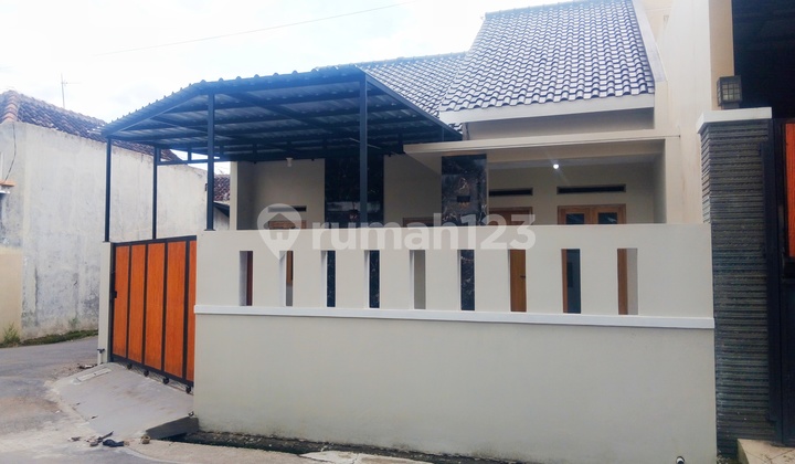 Rumah Hook Baru Grees Siap Huni Deket ke Kampus 2