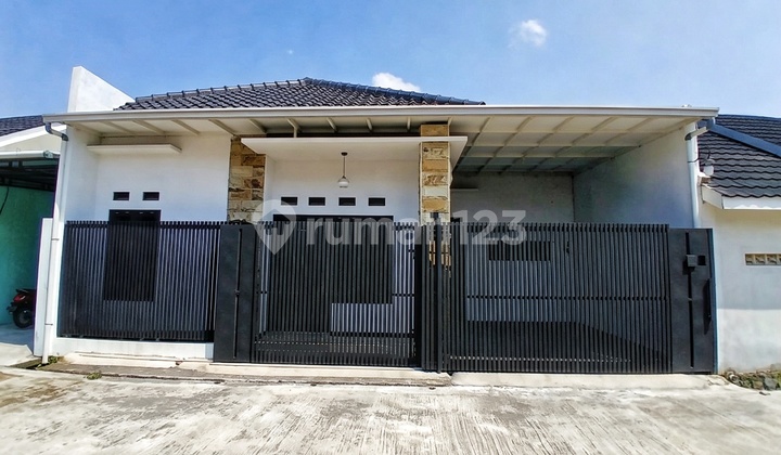 Rumah Bagus Siap Huni Dekat Karanganyar Kota Rumah Bagus Siap Huni Dekat Karanganyar Kota