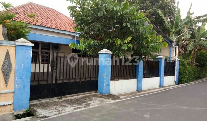 Rumah Luas Bagus Strategis Dekat The Djoeloemadoe