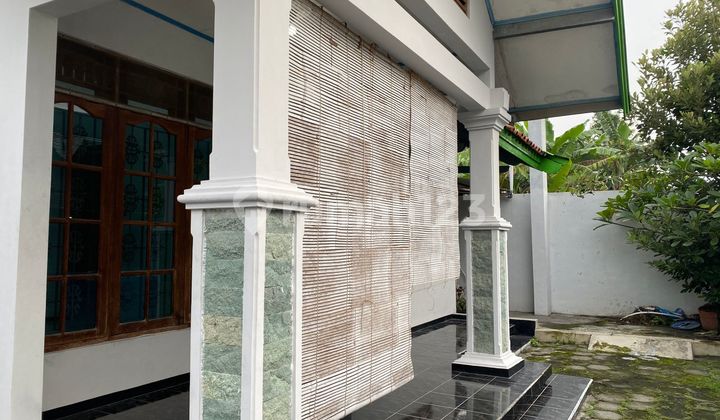 Rumah Second Terawat Lingkungan Nyaman Strategis 2