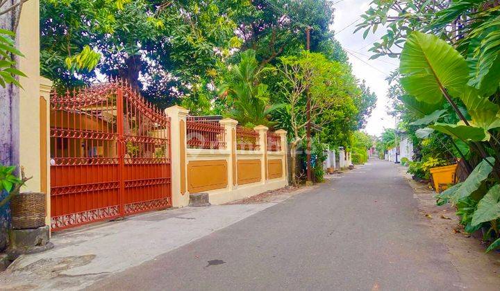 Rumah Tengah Kota Solo Deket Stadion Manahan  2