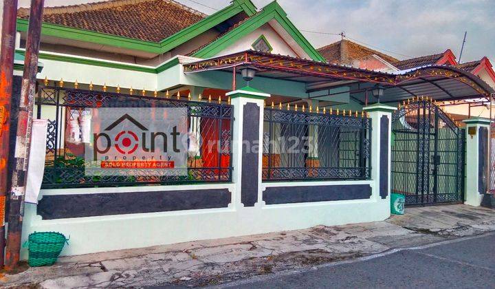 Rumah Murah Bagus Siap Huni Deket Mall Solo Square 1