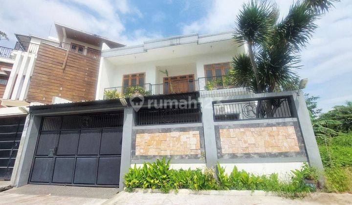 Rumah Mewah 2lantai Furnish Dekat Ke Exit Tol Klodran Solo