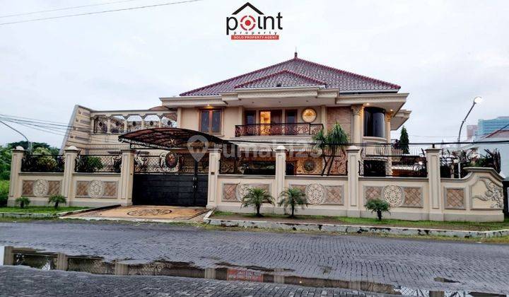 Rumah Mewah Full Furnish Di Lingkungan Elit Solo Baru 1