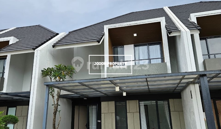 Jual Rumah Full Furnished Dalam Cluster di Wilayah Sawangan Lokasi Strategis