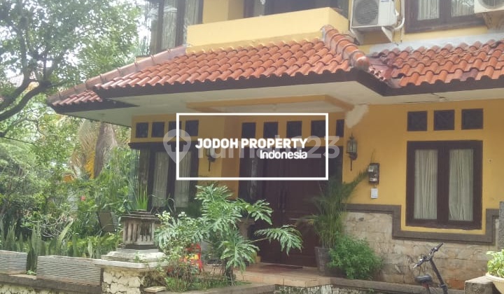 For Rent Semi-furnished House Hook Position in Cirendeu Near MRT Lebak Bulus