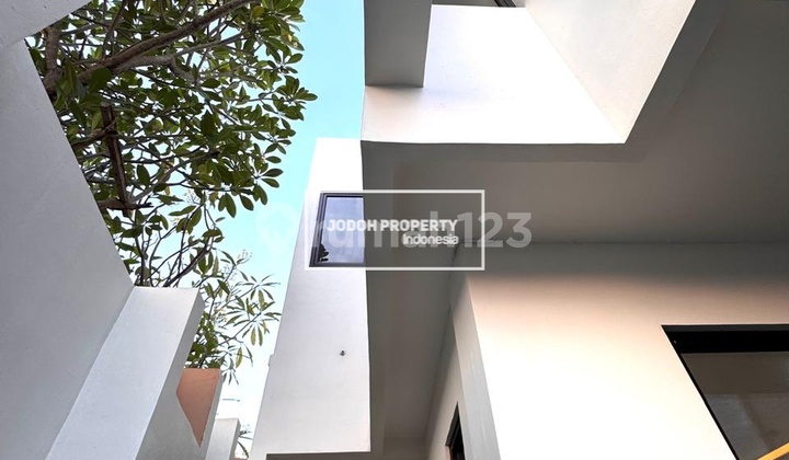 Jual Rumah Dalam Townhouse Di Wilayah Pondok Cabe Dekat Mrt Lebak Bulus 2