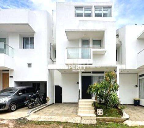 JUAL RUMAH SEMIFURNISHED DI WILAYAH CIPUTAT DEKAT STASIUN KRL SUDIMARA 1