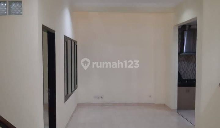 Dijual cepat rumah komplek hunian asri dan nyaman  1