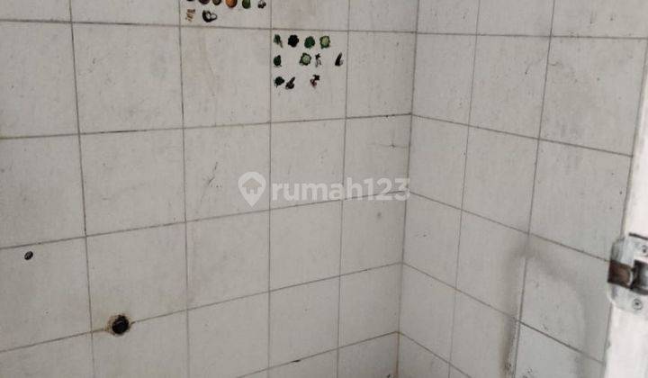 Disewakan rumah 2lantai siap pakai taman palem cengkareng 2