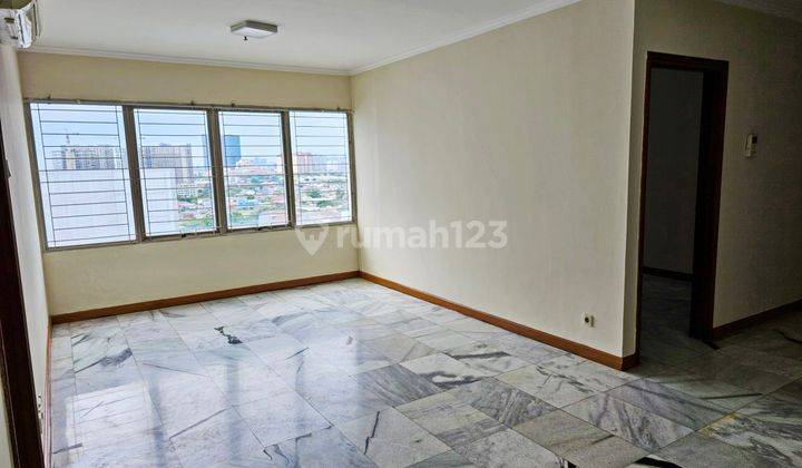 Apartemen Mewah Mitra Sunter Boulevard 3 Kamar Tidur Bagus Semi Furnished 1