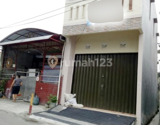 For Sale: Nice 2-Story House in Jembatan Lima, West Jakarta, Wide Road for 2 Cars 2
