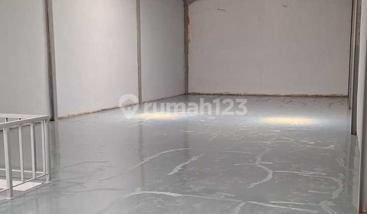 For Sale Good Versatile 5-Story Warehouse in Kalideres, West Jakarta For Sale Good Versatile 5-Story Warehouse in Kalideres, West Jakarta