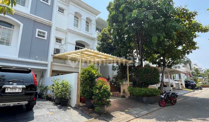 Dijual Rumah Bukit Golf Mediterania Cluster Cendana Luas 144