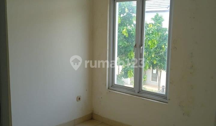 For Quick Sale: Minimalist House in Serpong Natural City BSD, Area 81. 2