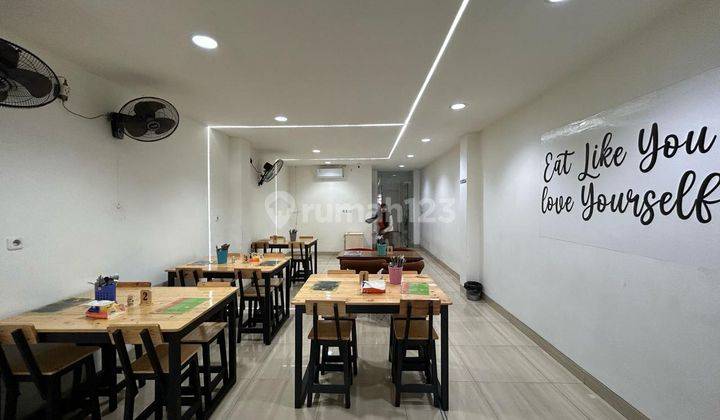 Ruko Bagus 300 m2 HGB Mangga Besar, Jakarta Barat 2