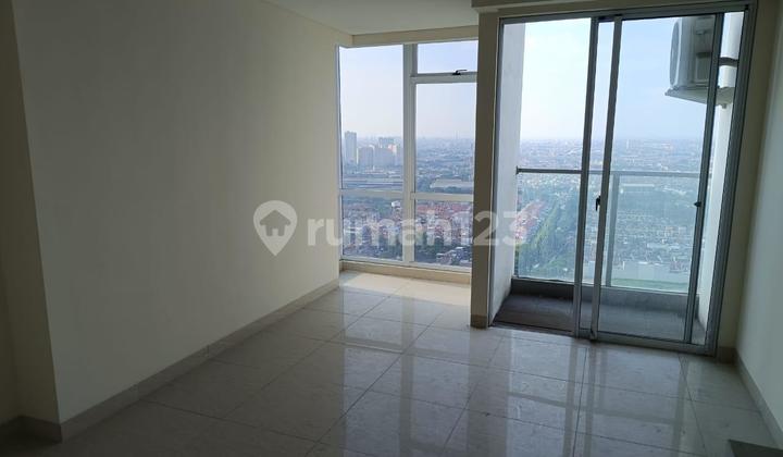 Sedayu City Suite Studio Apartment Large, Semi Furnished