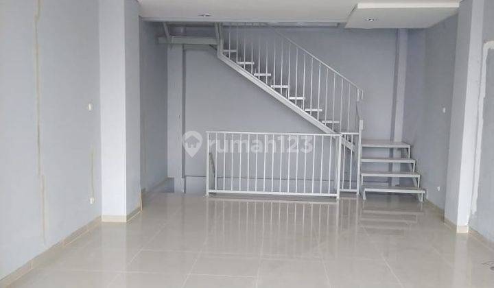 Dijual Ruko di Jl. Kayu Putih Raya 5