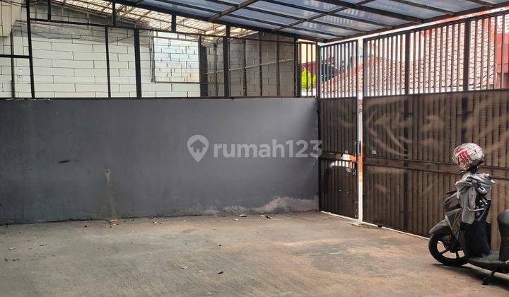 For Rent 2 Ruko Gandeng 4 Lantai 8