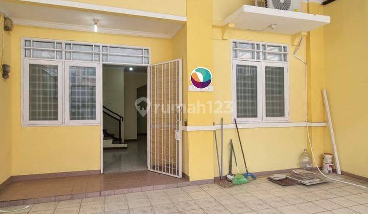 Rumah 2 Lantai Bagus Furnished di Cengkareng, Jakarta Barat 1