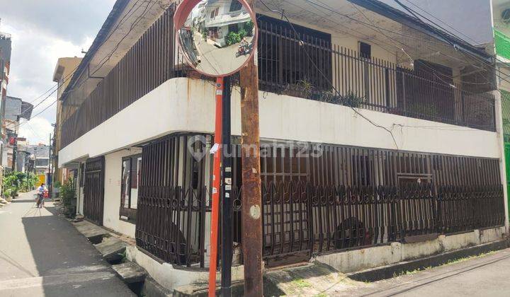 Rumah Hook 2 Lantai Bagus di Pademangan, Jakarta Utara 1