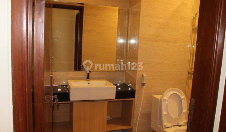 Apartemen Midtown 3 BR Semi Furnished Bagus 2