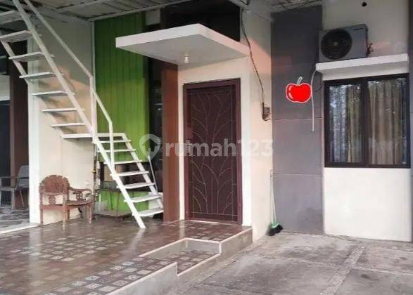 Rumah Bagus Semi Furnished Siap Huni SHM di Harapan Indah, Bekasi 1