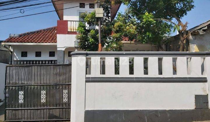 Rumah 2 Lantai Bagus SHM di Pasar Minggu, Jakarta Selatan 1