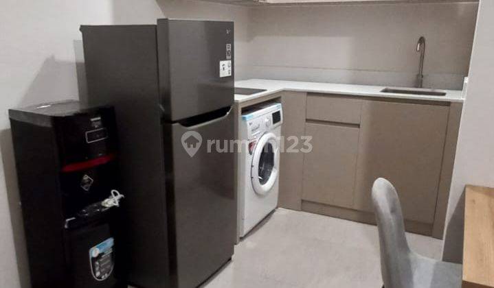 Apartement Menara Jakarta 1 BR Furnished Bagus 1