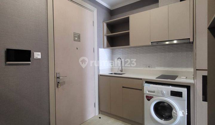 Apartement Menara Jakarta 1 BR Furnished Bagus 1