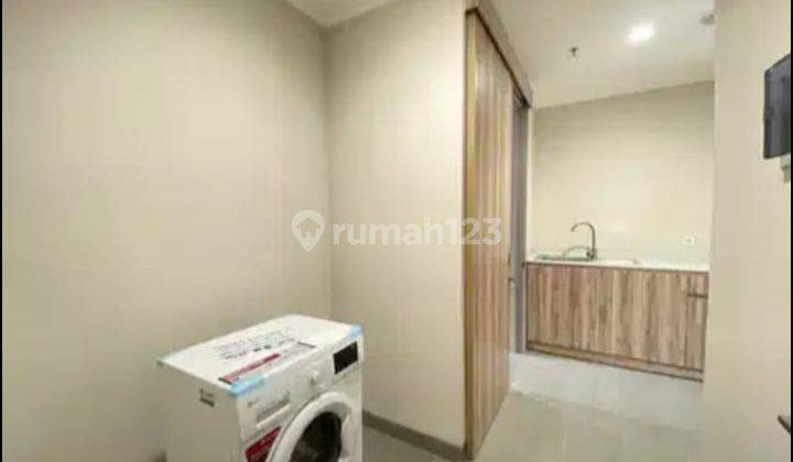 Apartment  Brand New 3 BR Menara Jakarta Bagus Semi Furnished 2