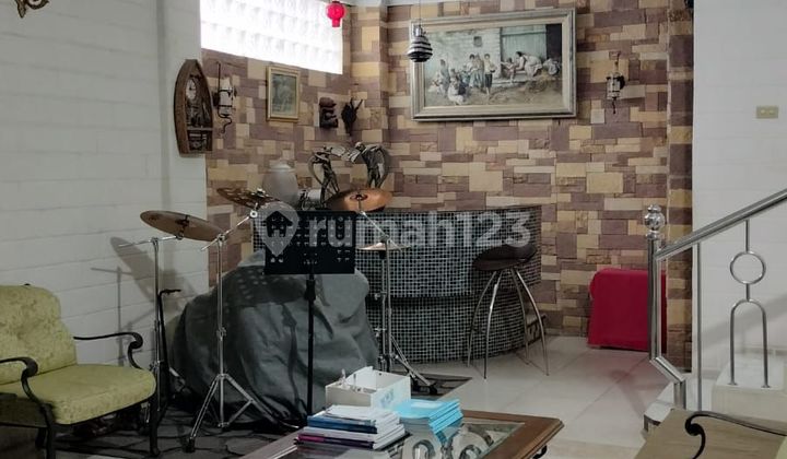 Ruko 436 m2 HGB Pangeran Jayakarta, Jakarta Pusat