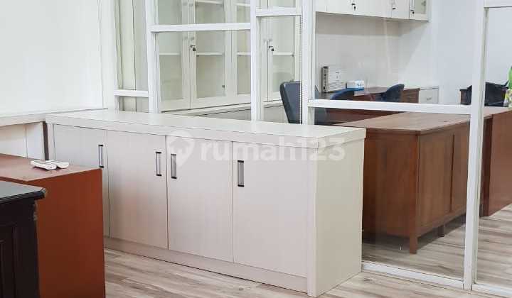 Good Ruko 58.5 m2 HGB in Kelapa Gading, North Jakarta