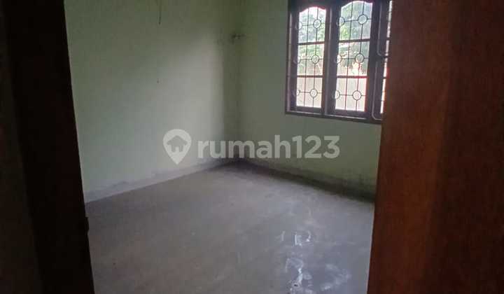 Land in Cikunir Raya, Strategic Location