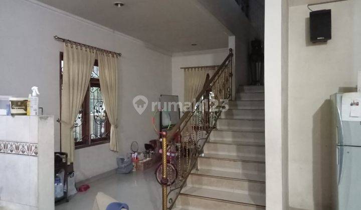 Dijual Cepat Rumah di Duta Garden, Hook, SHM , 5,5m Nego 4