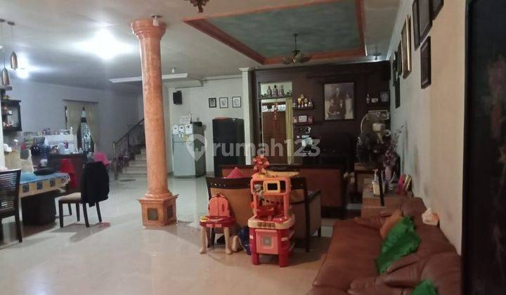 Dijual Cepat Rumah di Duta Garden, Hook, SHM , 5,5m Nego 8