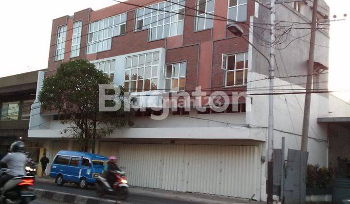 Ruko Deket Stasiun Kota Lama, Indogrosir, RS & Kantor Kemenag