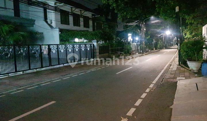 Dijual Rumah Siap Huni Jl. Kramat, Jakarta Pusat