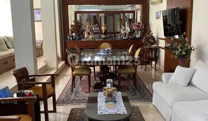 Corner Luxury House in Pondok Indah With Swimming Pool, Has SHM 2