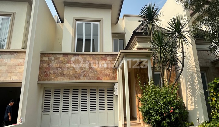 Rumah Mewah Pejaten  SHM - Sertifikat Hak Milik