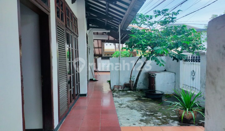 Rumah Cipete Cocok Untuk Dibangun SHM - Sertifikat Hak Milik Rumah Cipete Cocok Untuk Dibangun SHM - Sertifikat Hak Milik