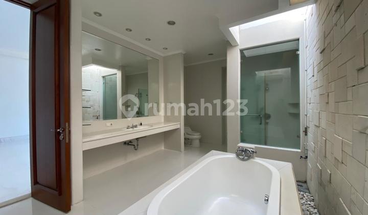 Rumah Super Luas di Kebayoran, Cocok untuk Keluarga Besar/Kantor 2