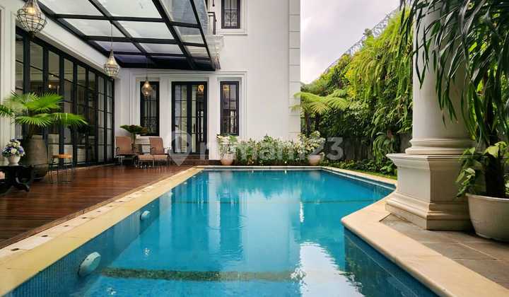 Rumah American Classic  Interior Desain Lifetime Modern di Kemang