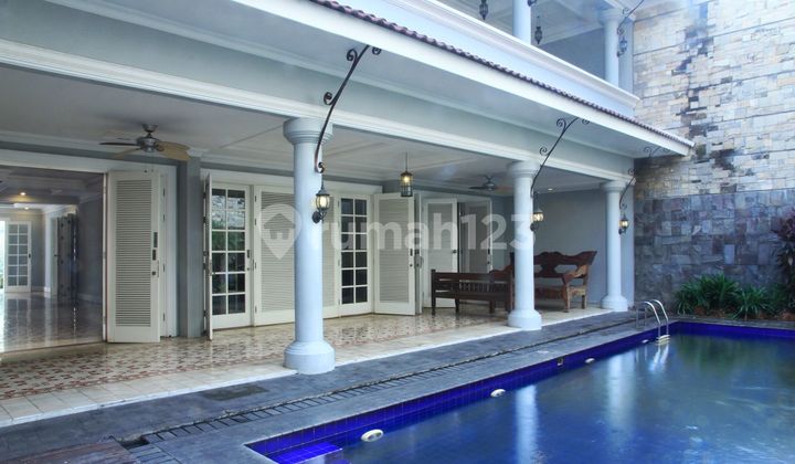 2-Story House in Elite Dharmawangsa Location 4 Bedroom Ensuite