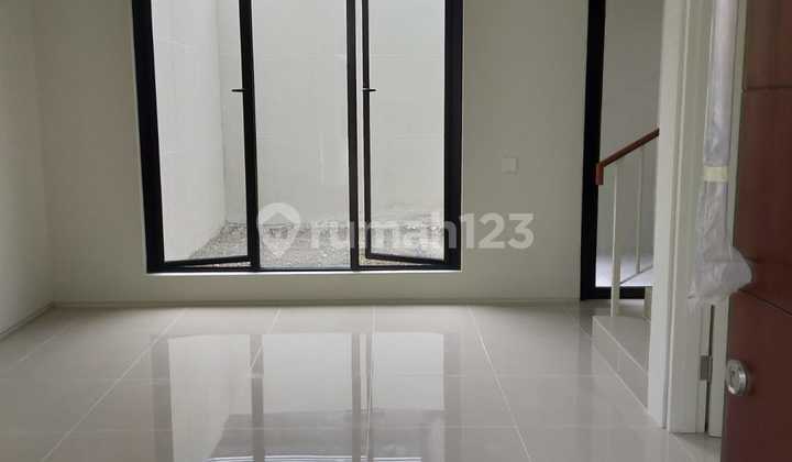 Disewakan Rumah Minimalis Modern Northwest Lake Citraland 8